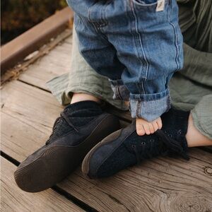 NWT BNIB Wildling High Top Woven Wool Barefoot Shoes Deep Blue